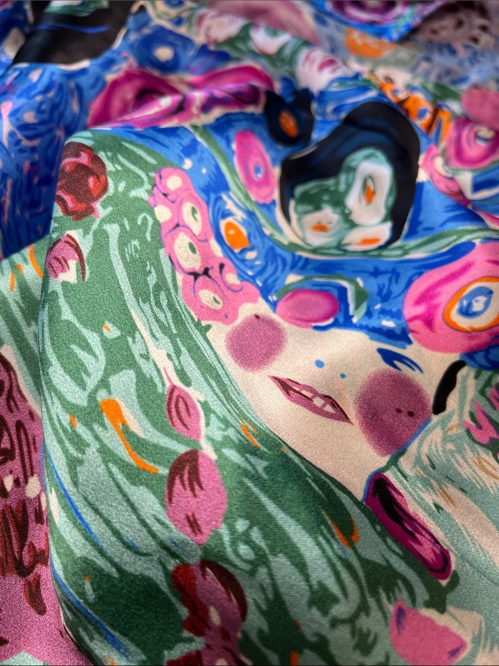 Vintage Gustav Klimt Vibrant Floral Art Hand-rolled Edge 100% Silk Scarf